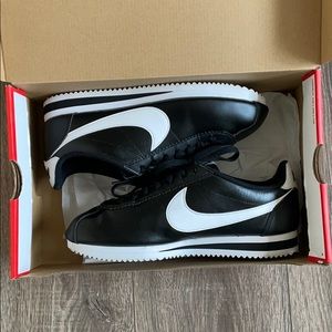 Nike Cortez Black and White